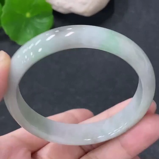F33912760 Jadeite Round Bangle Size 52.5mm Total Weight Approx. 35g