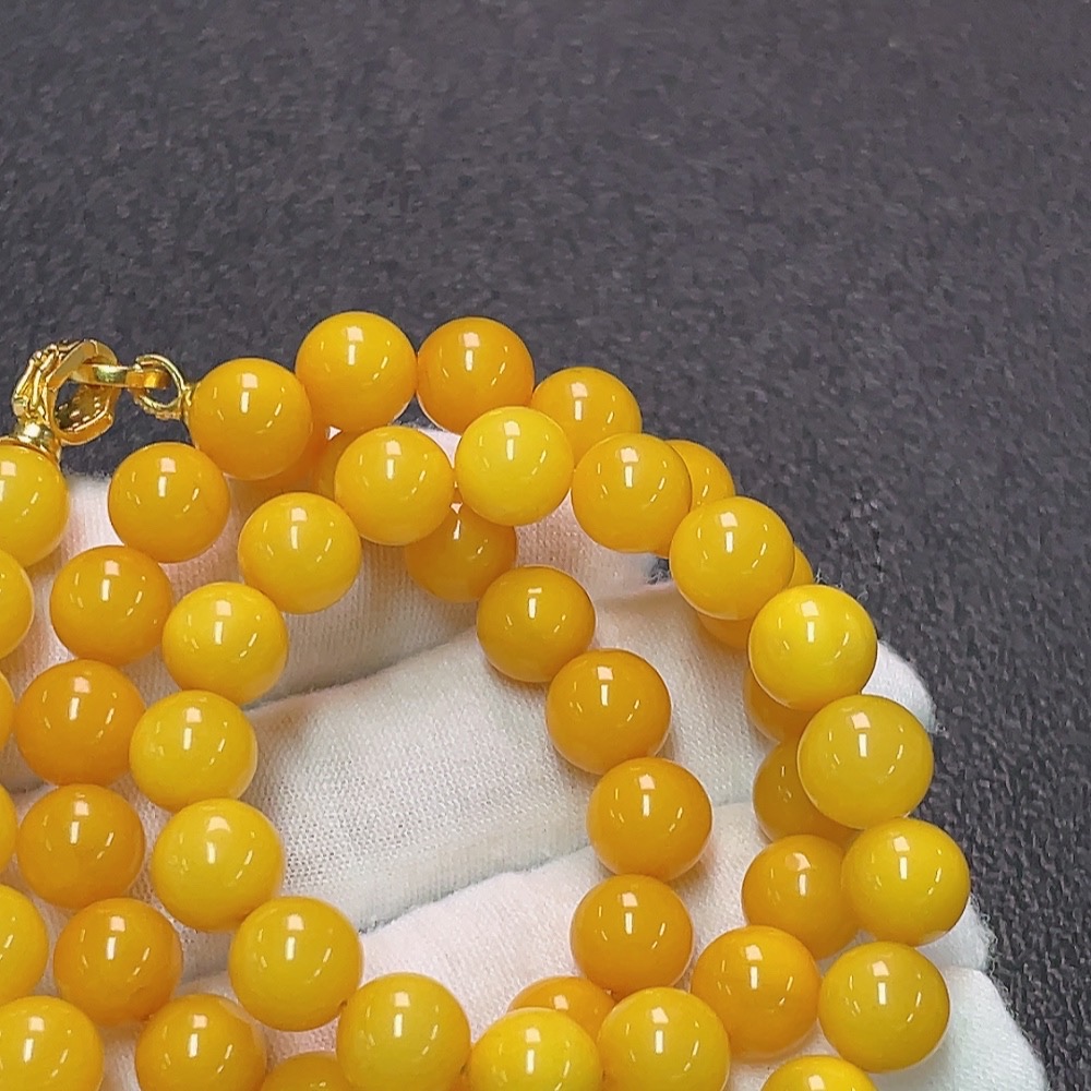 C34950797 Amber Beeswax Beaded Necklace Non-Gold Total Weight Approx. 21.5g Size About 8.6mm