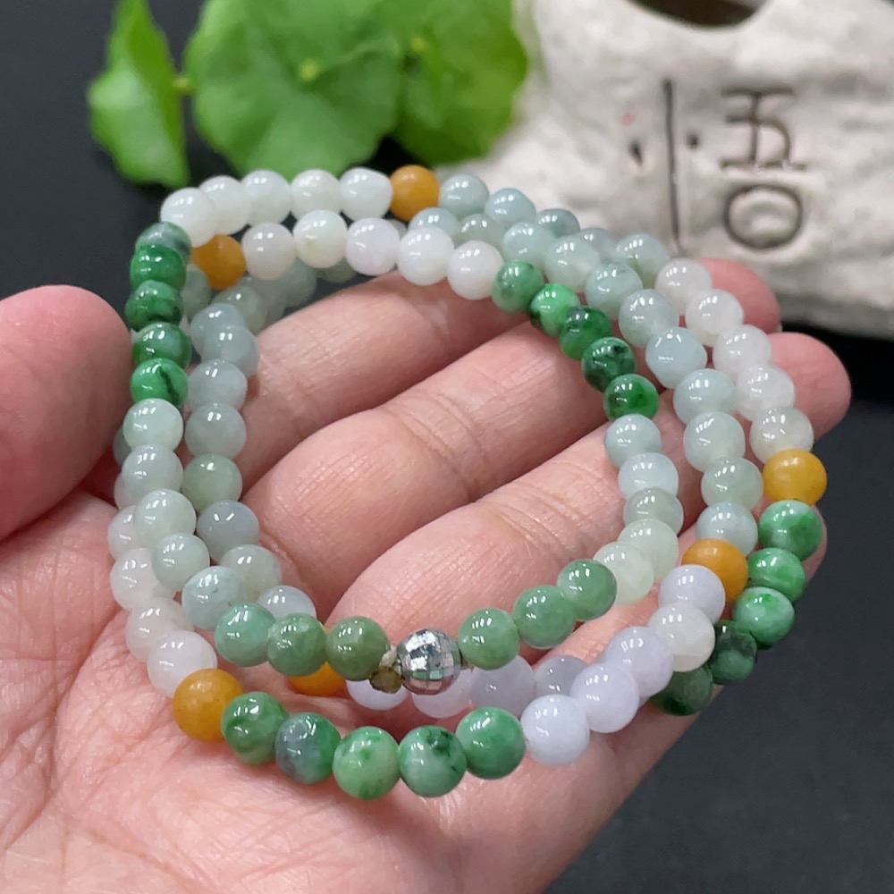 F34057808 Jadeite Bead Necklace Approx 5.8mm Total Weight Approx 34.31g Non-Gold Yellow Part Color Origin Undetermined Contains Other Mineral Components