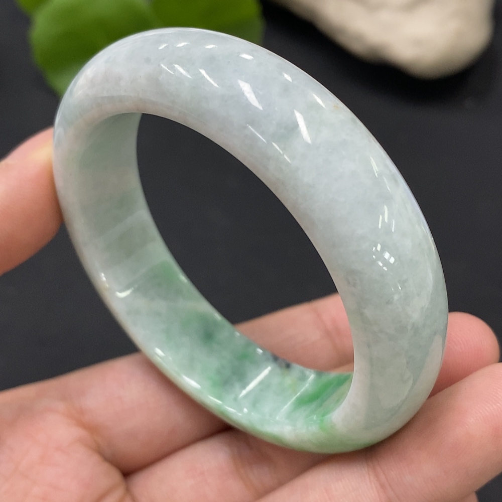 F27123095 Jadeite Round Bangle Size 51.1 Total Weight Approximately 577.44g Containing Other Mineral Components
