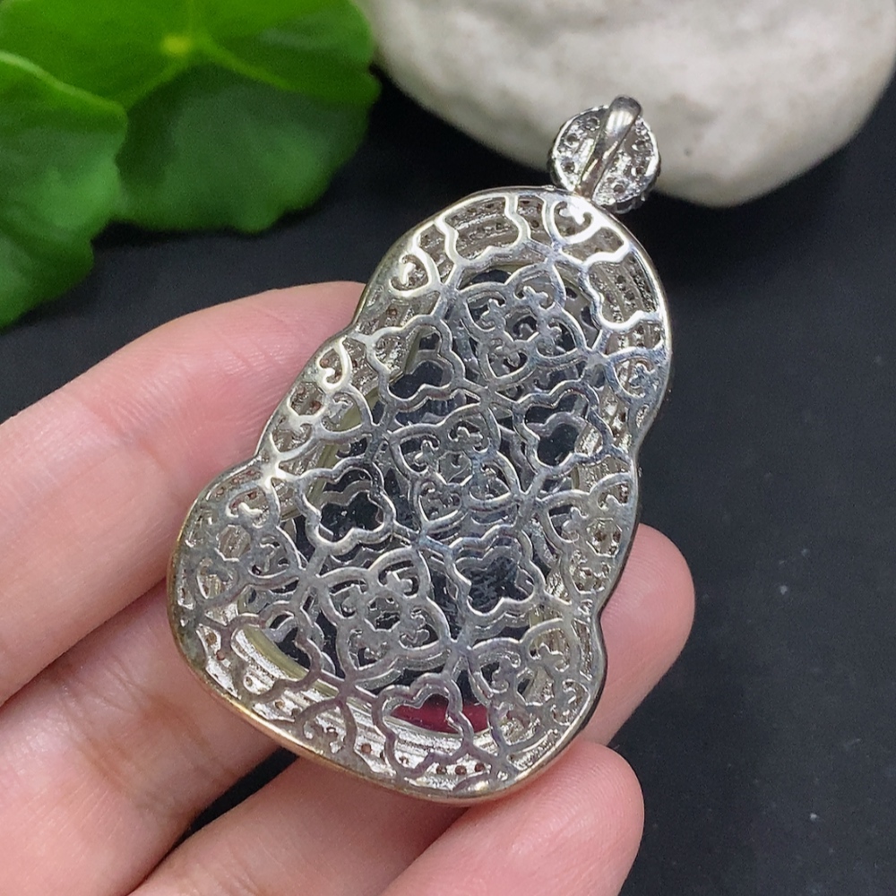 F35107734 Jadeite Guanyin Inlaid Pendant Non-Gold Inlaid Total Weight About 15g