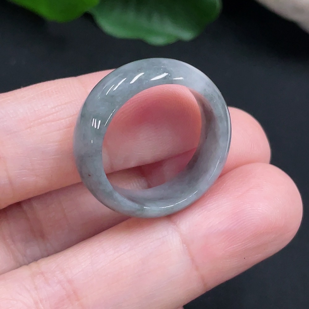 F30526607 Jadeite Ring Size 17 Total Weight Approx. 3.6g