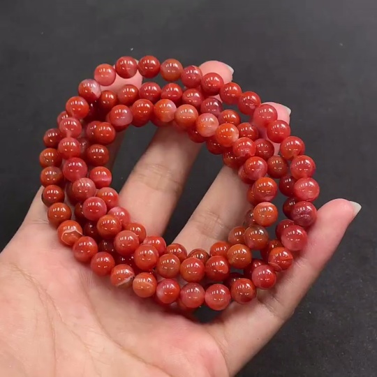 C17945563 South Red Agate Bead Strand, Approx. 66.58g, 7.6mm, Visible Organic Matter