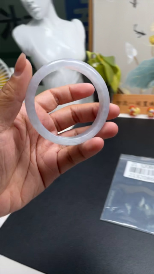 F21320868 Jadeite Round Bangle Size 55.5 Total Weight 46.978g