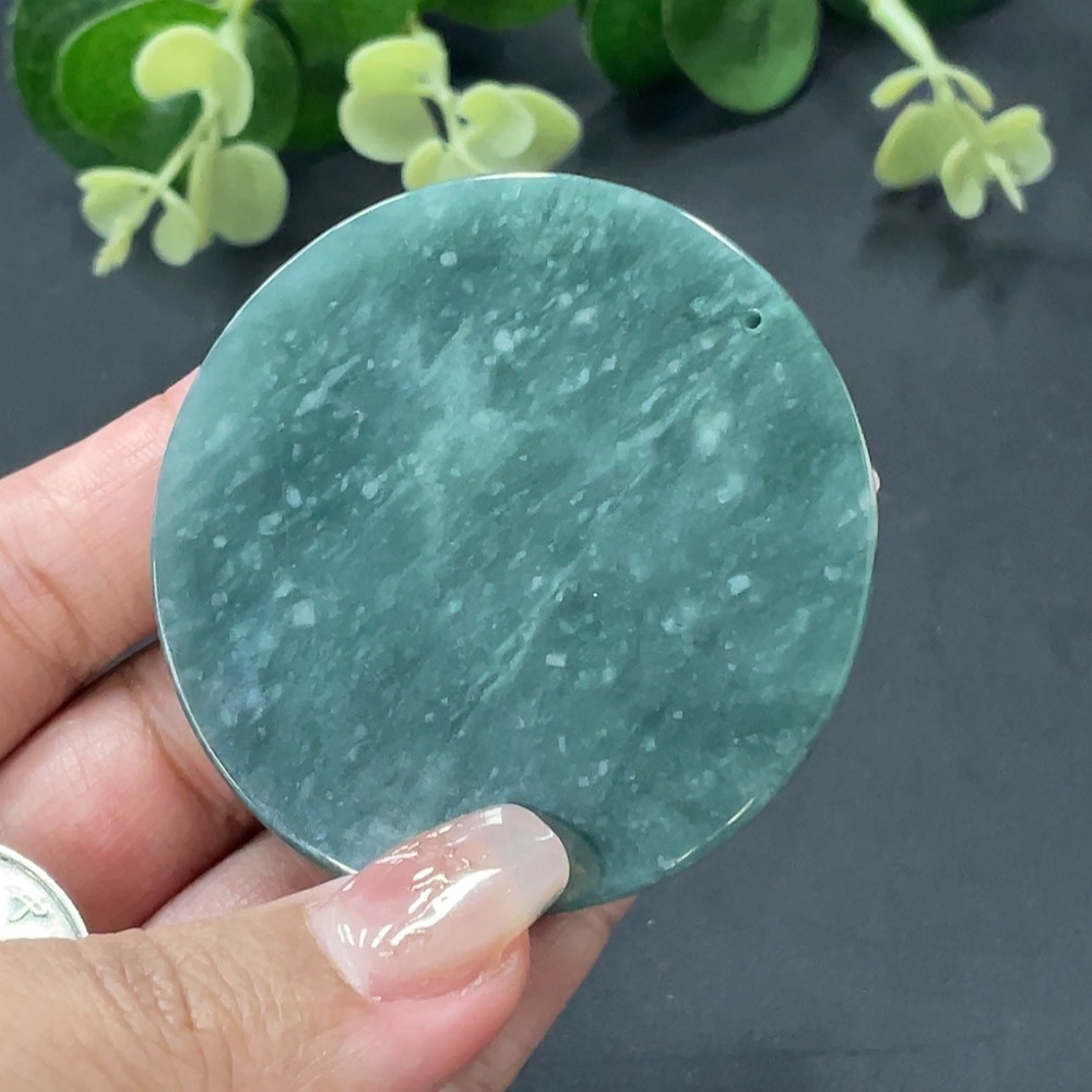 F13512793 Jadeite Lady Painting Pendant