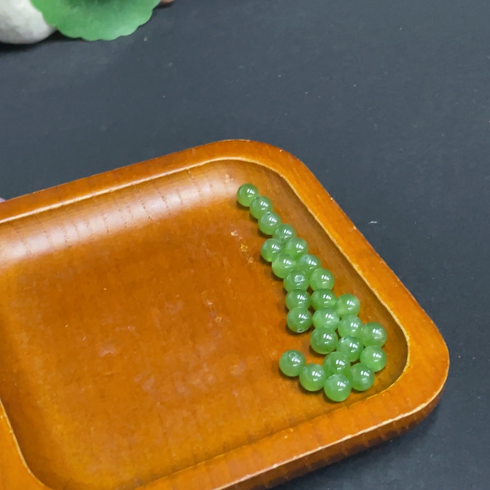 H34972394 Hetian Jade Jasper Loose Beads Approx.5.6mm Total Weight About 7.8g Sell as a Lot