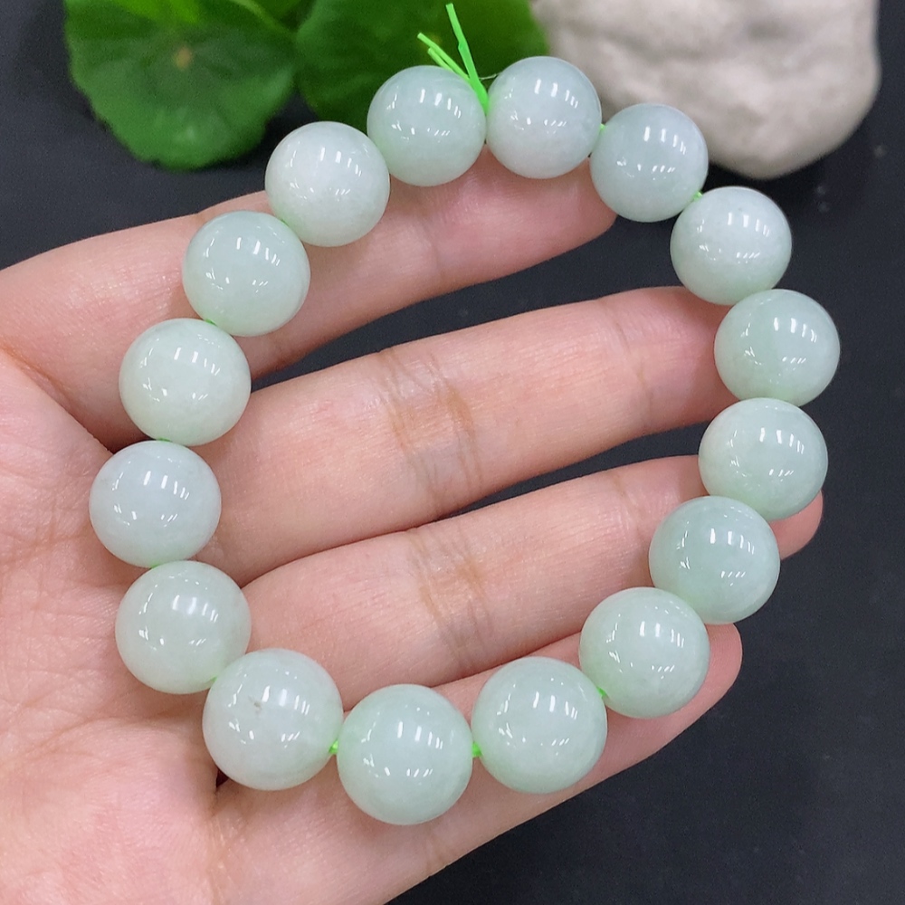 F34021953 Jadeite Bead Necklace, Approx. 12mm, Total Weight Approx. 51.2g