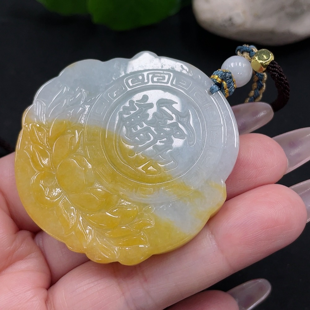 F35082311 Jadeite God of Wealth Pendant Total Weight Approx. 48.5g (Including Rope Weight)