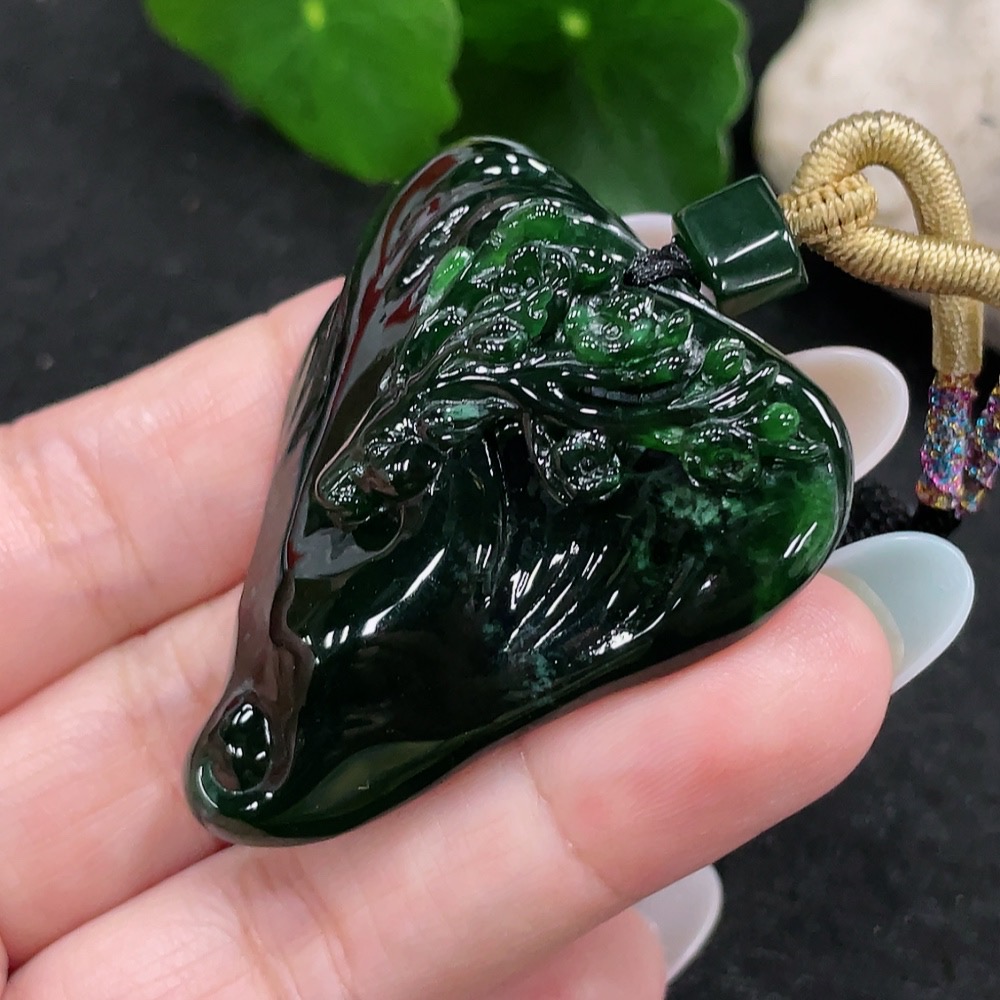 F33898320 Jadeite Deer Pendant Total Weight Approx. 24.7g (Including Rope Weight)