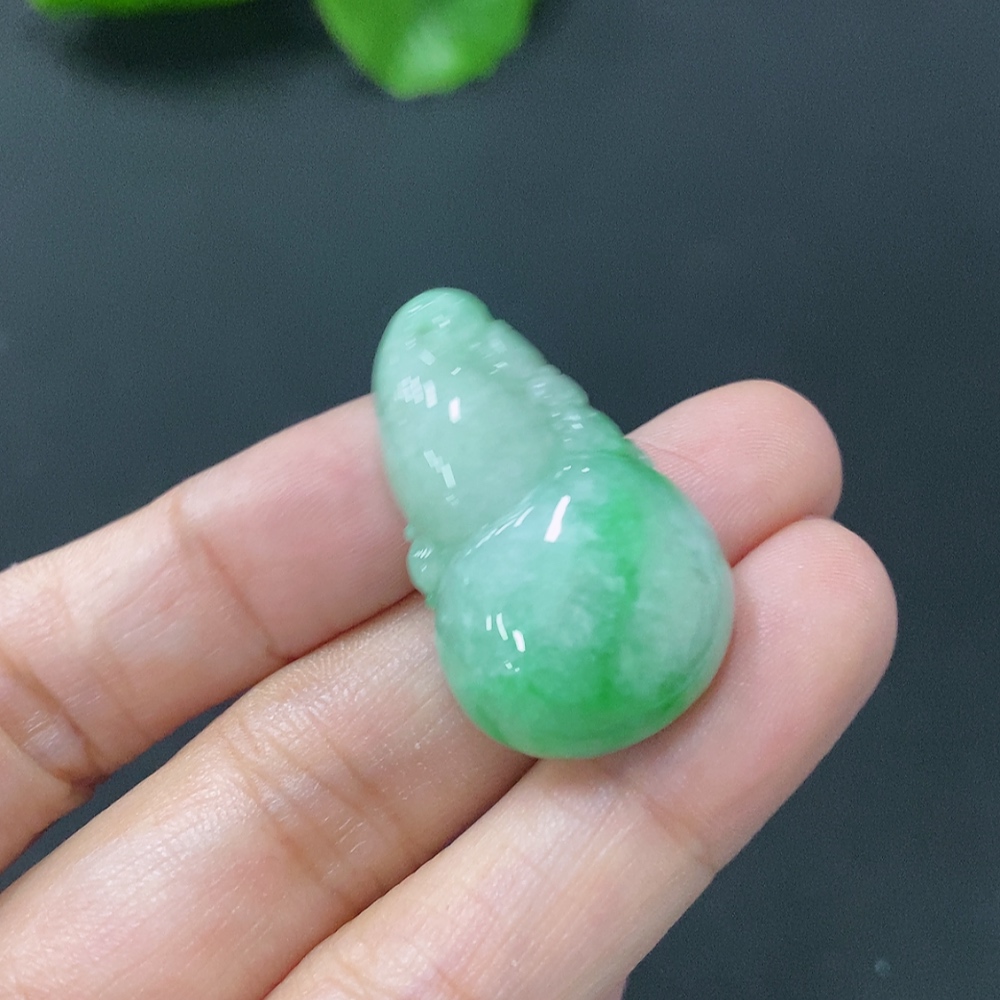 F29350443 Jadeite Pendant Gourd Total Weight Approx. 7.84g