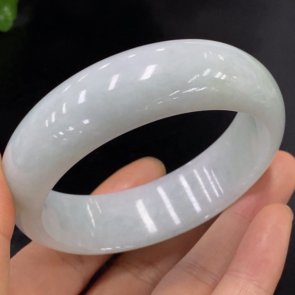 F28206348 Jadeite Round Bracelet Size 55.7 Total Weight Approx. 68.33g