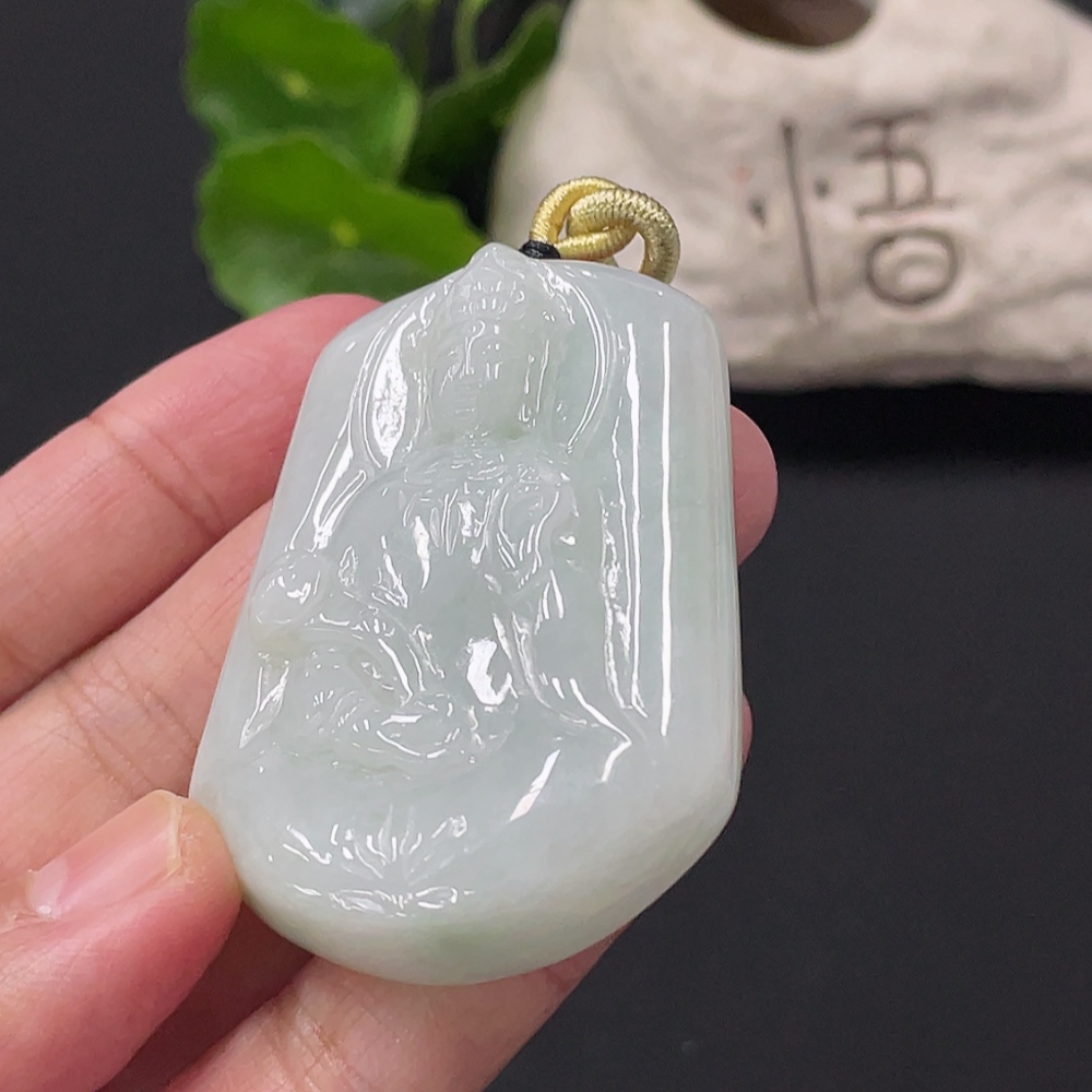 F35171521 Jadeite Guanyin Pendant, Total Weight Approximately 47.1g