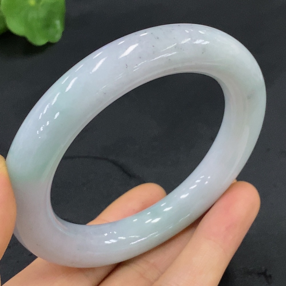 F22436934 Jadeite Round Bangle Size 57 Total Weight 79.390g