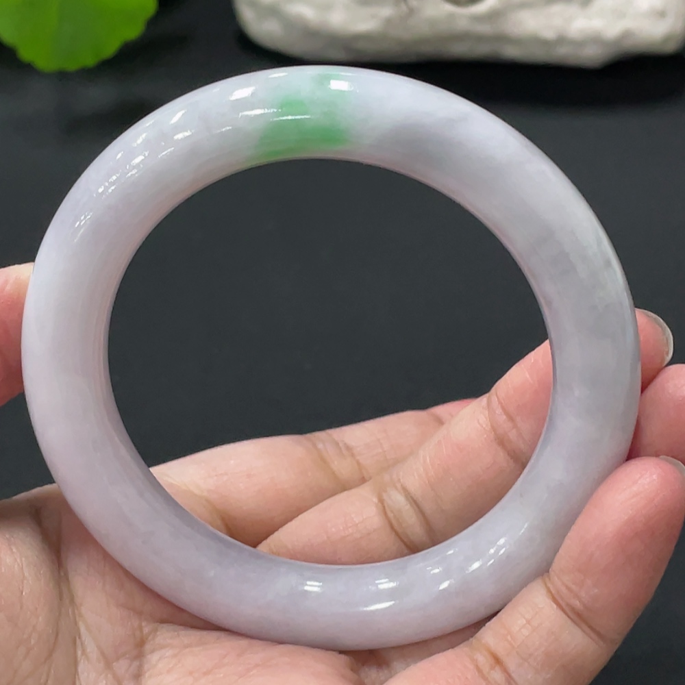 F33838239 JadeiteRound Bangle