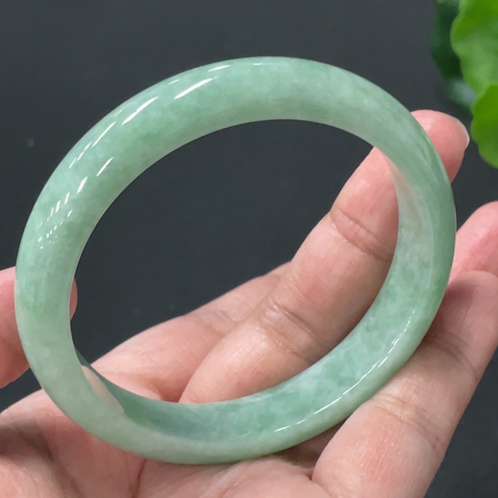 F33909496 Jadeite Round Bangle, Total Weight Approx. 43.7g, Size 55.8