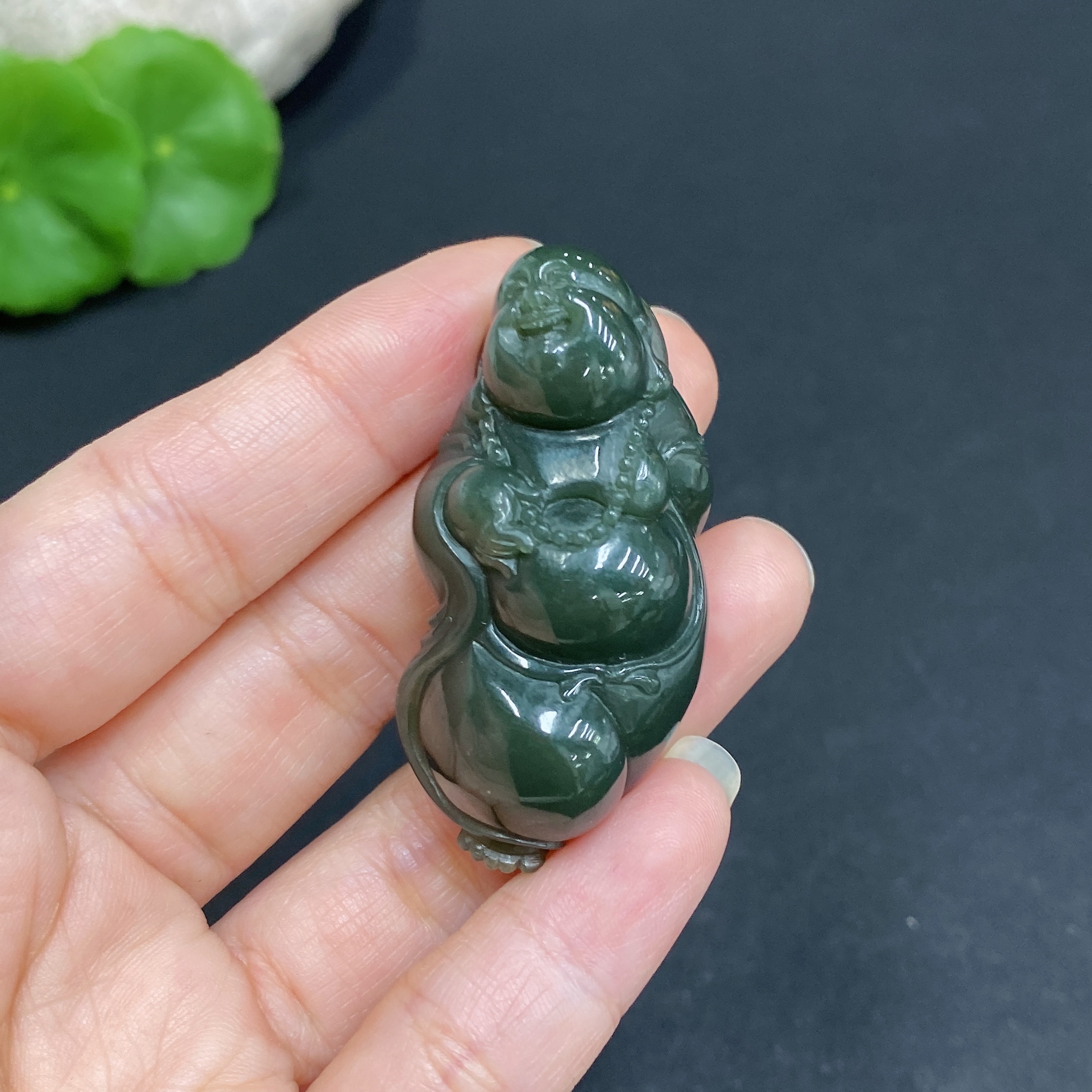 H34036308 Hetian Jade Pendant Buddha Gross Weight Approx. 24.9g