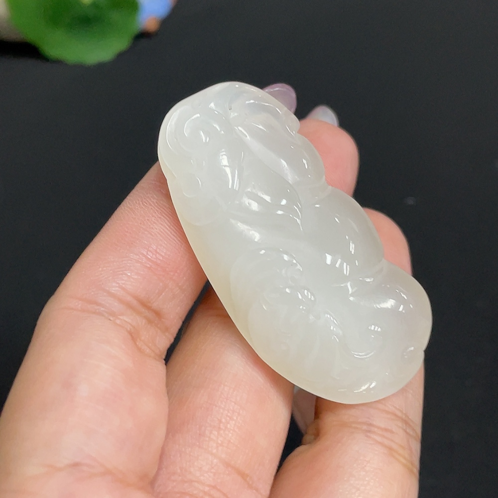 H33930568 Hetian Jade Pendant Fu Dou Total Weight About 25.8g