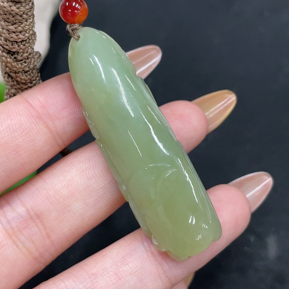 H31663938 Hetian Jade Pendant Bamboo Node