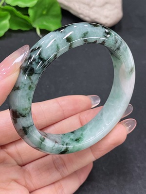 F34046500 Jadeite Round Bangle Size 56.4 Total Weight Approx. 62.34g Containing Other Mineral Components