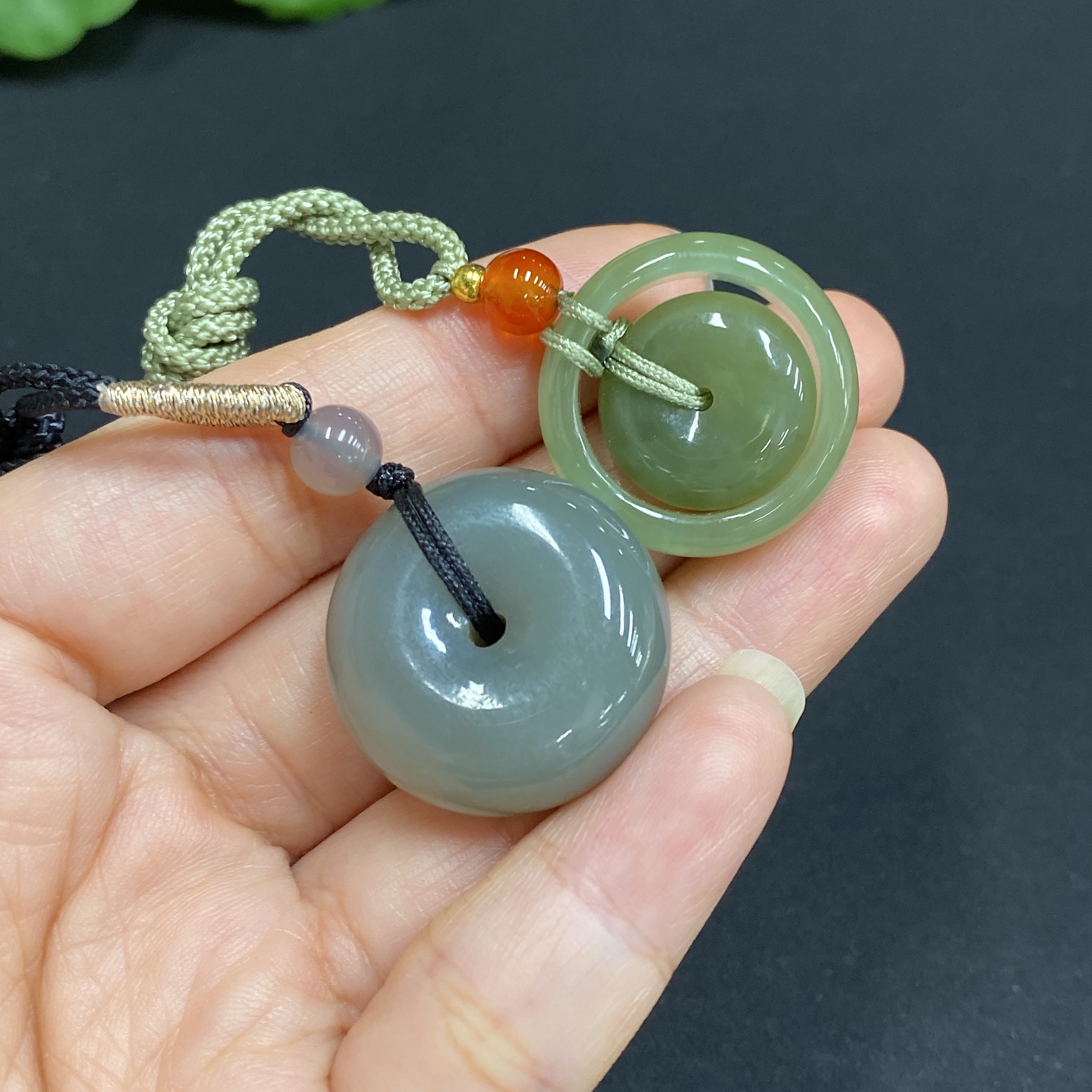 H34015336 Hetian Jade Pendant Mother-Child Buckle Peace Buckle