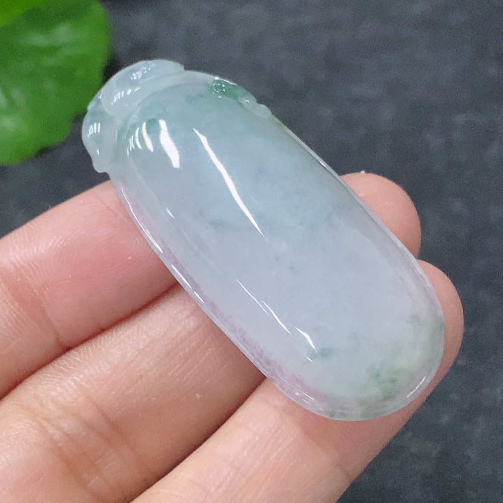 F32799679 Jadeite Pendant Fu Gua, total weight approx. 11.73g