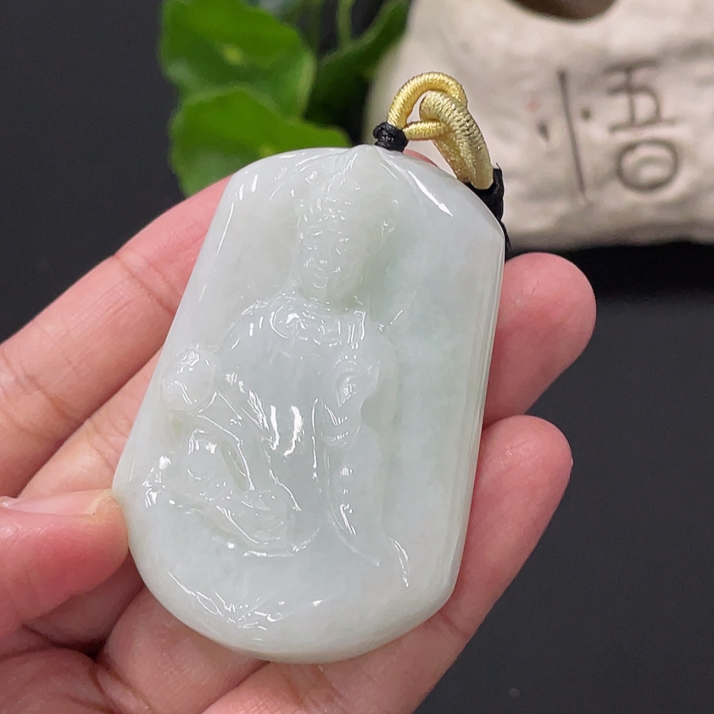 F35171521 Jadeite Guanyin Pendant, Total Weight Approximately 47.1g