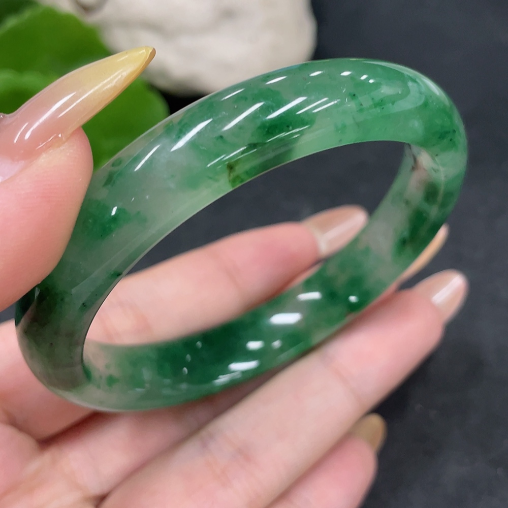 H32751918 African Emerald (Dulong Jade) Round Bracelet Size 55.2 Total Weight Approx. 36.1g