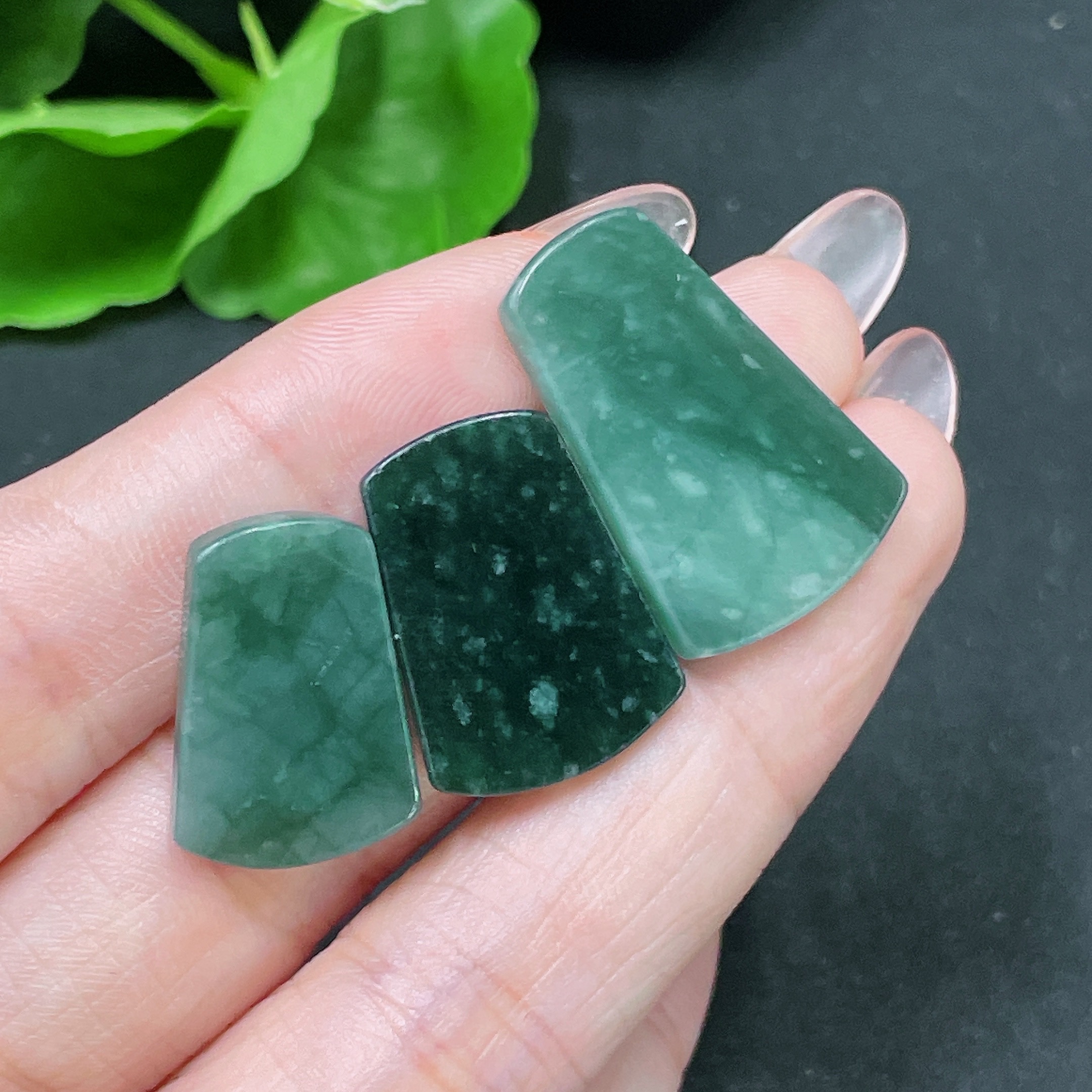 F34020870 Jadeite Inlaid Pieces Sell as a Lot
