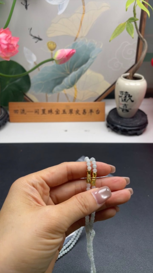 F34061625 Jadeite Beads Sell as a Lot Non-Gold Setting