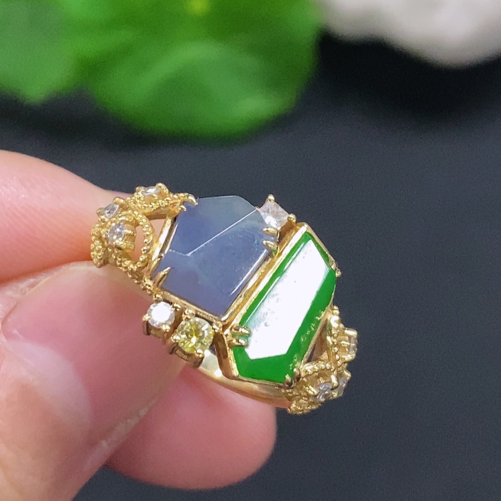F33932348 Jadeite Inlaid Ring 18K Gold Size 15 Total Weight Approx. 5.2g (Colorless Matching Stones Are Diamonds)