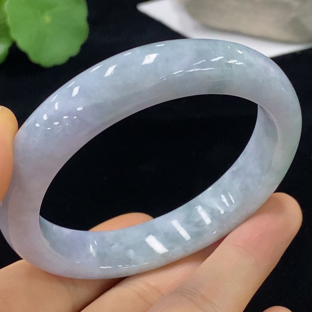F32802638 Jadeite Regular Bangle 56.8 Loop Size Total Weight Approx. 59.12g