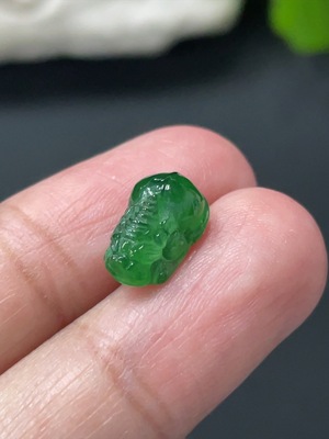 F27135244 Jadeite Pi Xiu Inlaid Piece Total Weight About 0.46g