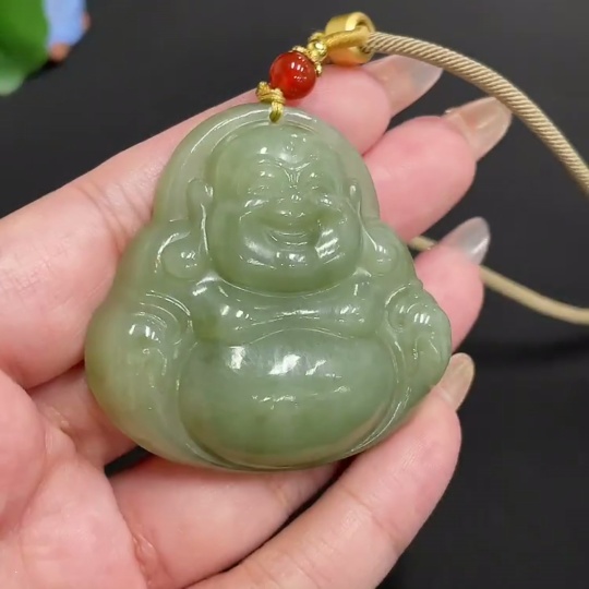H32767325 Hetian Jade Pendant - Buddha Figure - Total Weight (including rope): 50.5g