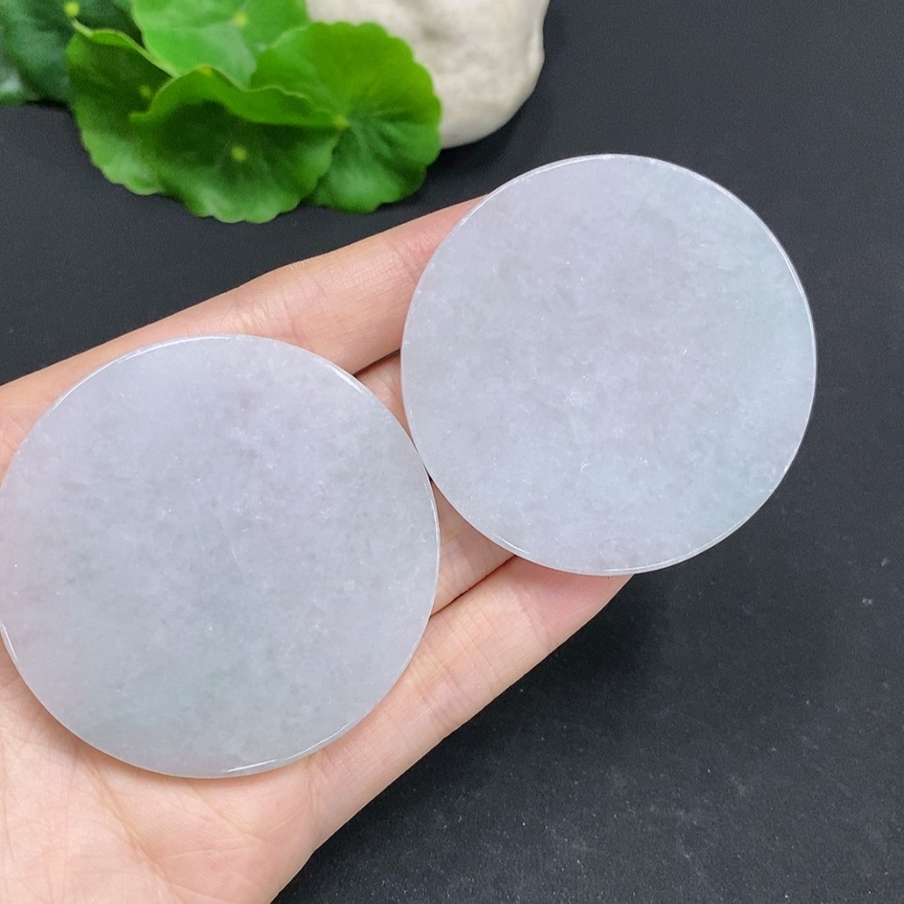 F33831906 Jadeite Plain Pendant Sell as a Lot
