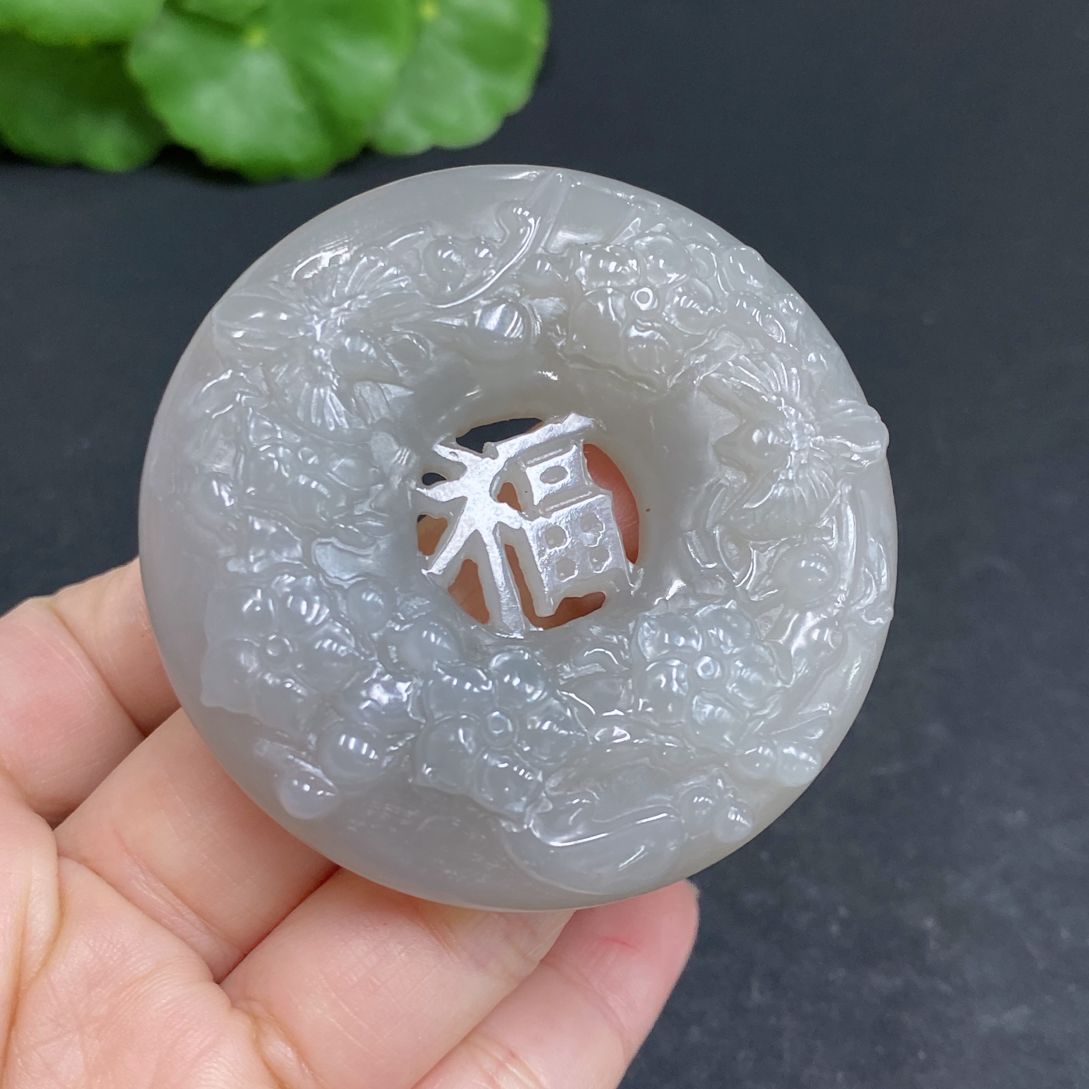 H33902717 Hetian Jade Pendant  Prosperity in Full Bloom  Total weight: approx. 54.8g