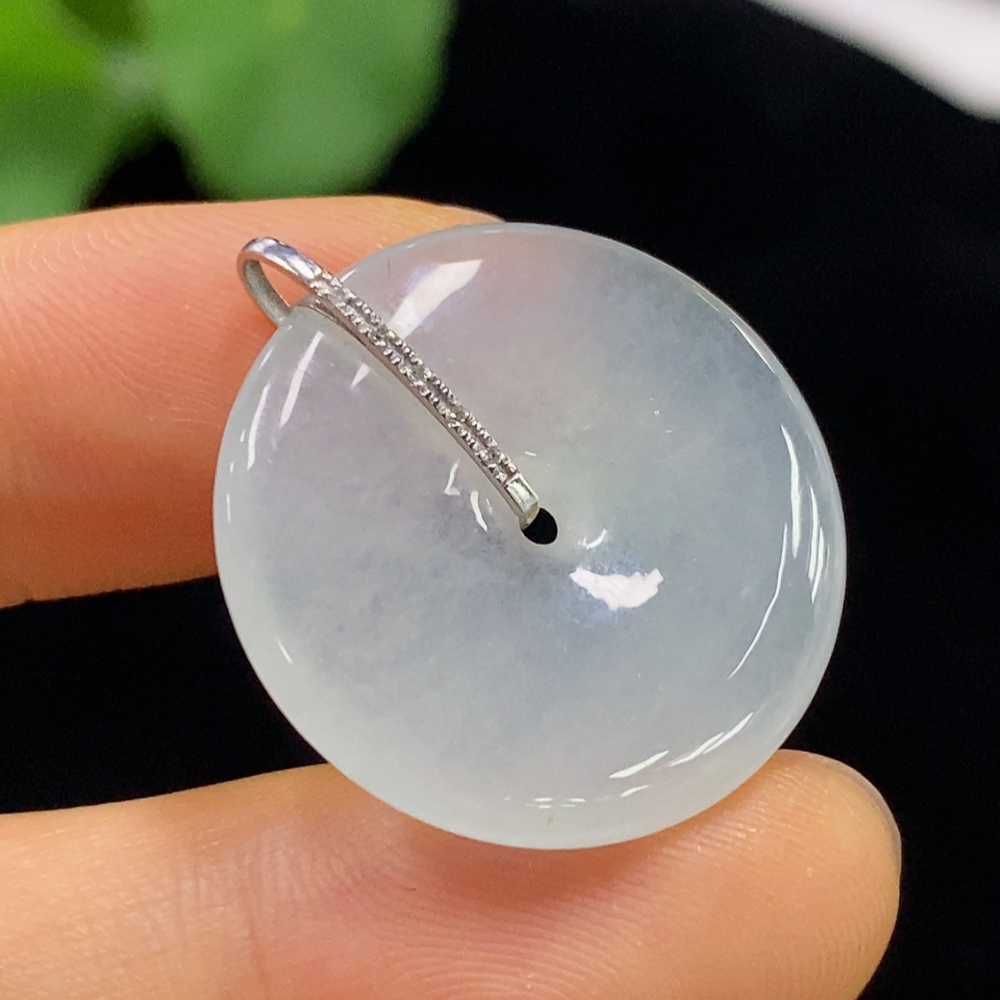 F34044314 Jadeite Pendant Peace Ring with 18k Gold and Diamond Accents, Total Weight Approx. 5.37g