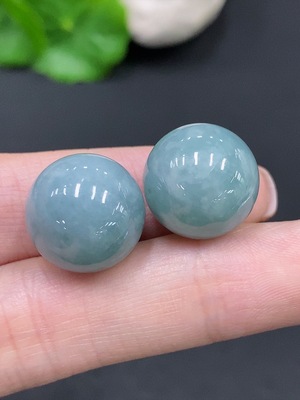 F26951601 Jadeite Round Beads Sell as a Lot