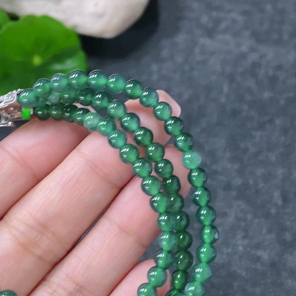 F34030445 Jadeite Bead Necklace Non-Gold Total Weight Approx.19.3g Size Approx.4.4mm