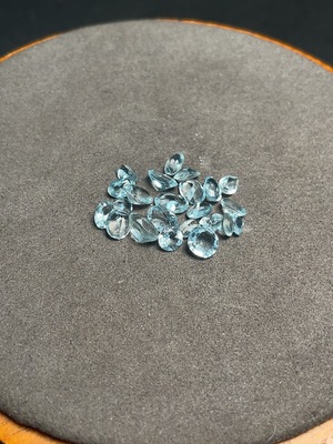 C32782915 Aquamarine Rough Stone Total Weight Approx.11.975ct Sell as a Lot