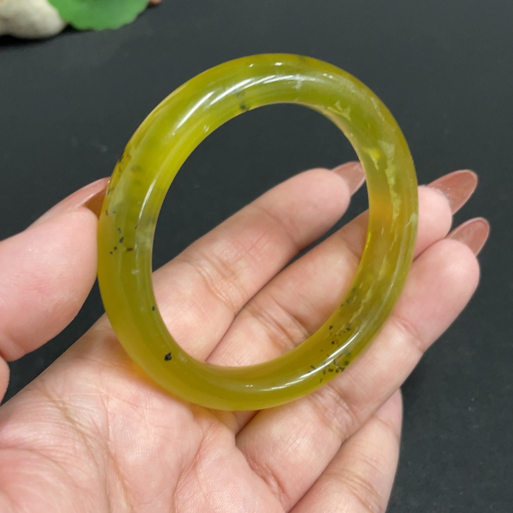 H34004269 Xiuyu (Serpentine Jade) Round Bracelet Size 51.6 Total Weight Approx. 36.1g