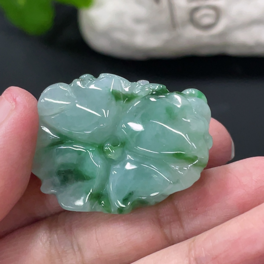 F34019098 Jadeite Harmony and Beauty Hand Tablet