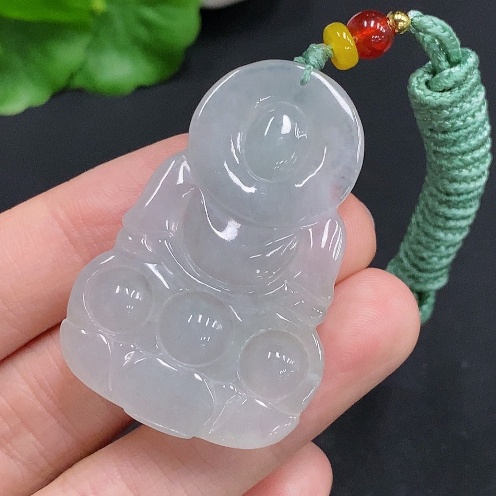 F32757816 Jadeite Guanyin Pendant with a total weight of approximately 18.1 grams (including rope weight) and non-jadeite beads