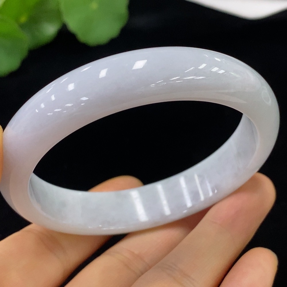 F34948239 Jadeite Round Bracelet Size 57.5 Total Weight Approx. 52.66g