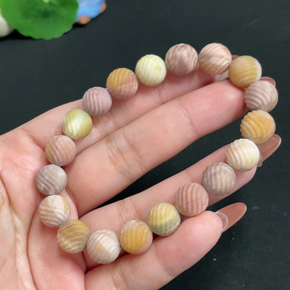 H35101176 Alashan Agate Bracelet, approx. 10.7mm, containing other mineral components, total weight approx. 29.6g