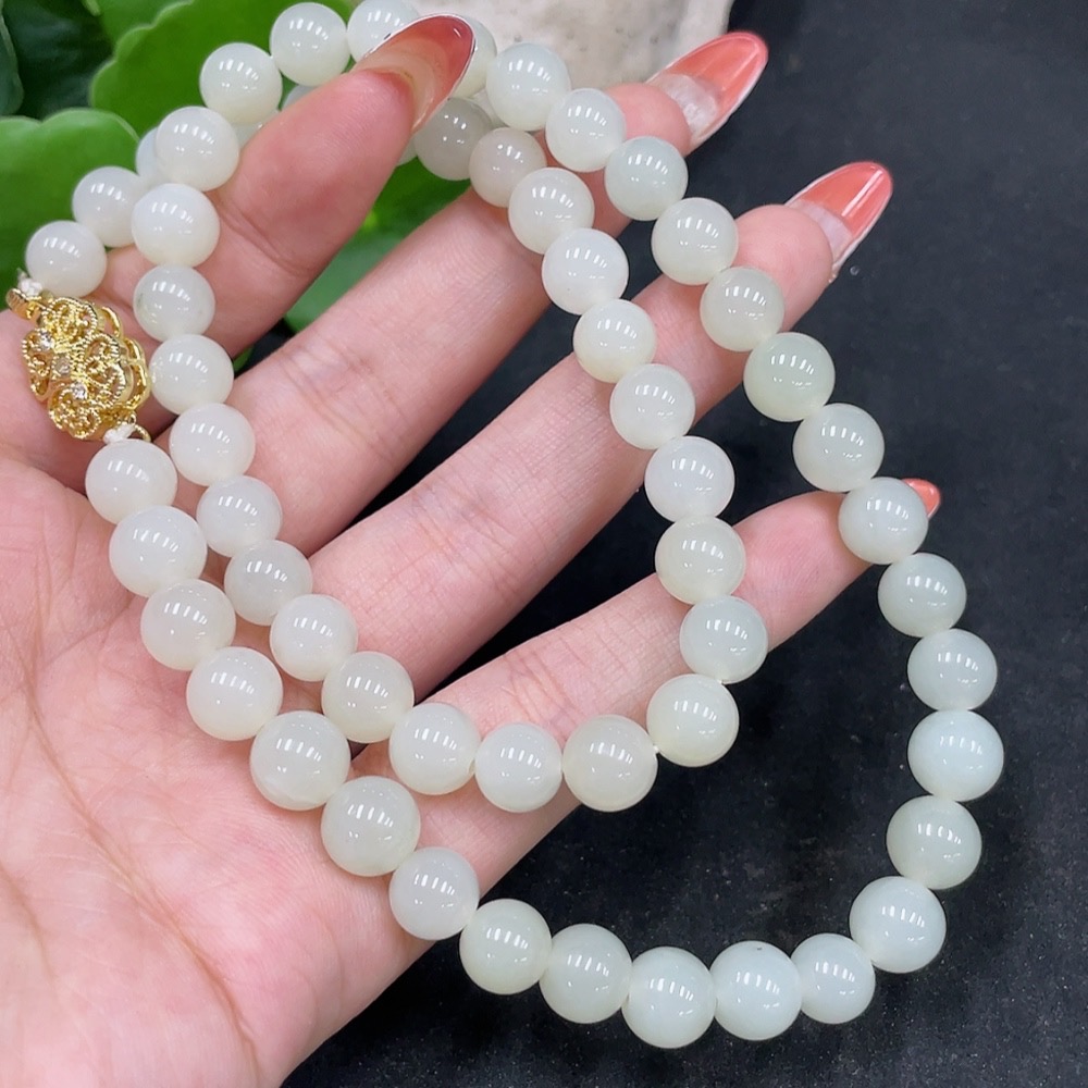 H35113565 Hetian Jade Bead Necklace Non-Gold Size about 8.4mm Total Weight about 50.6g
