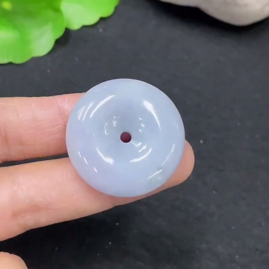 F30564212 JadeitePeace Pendant