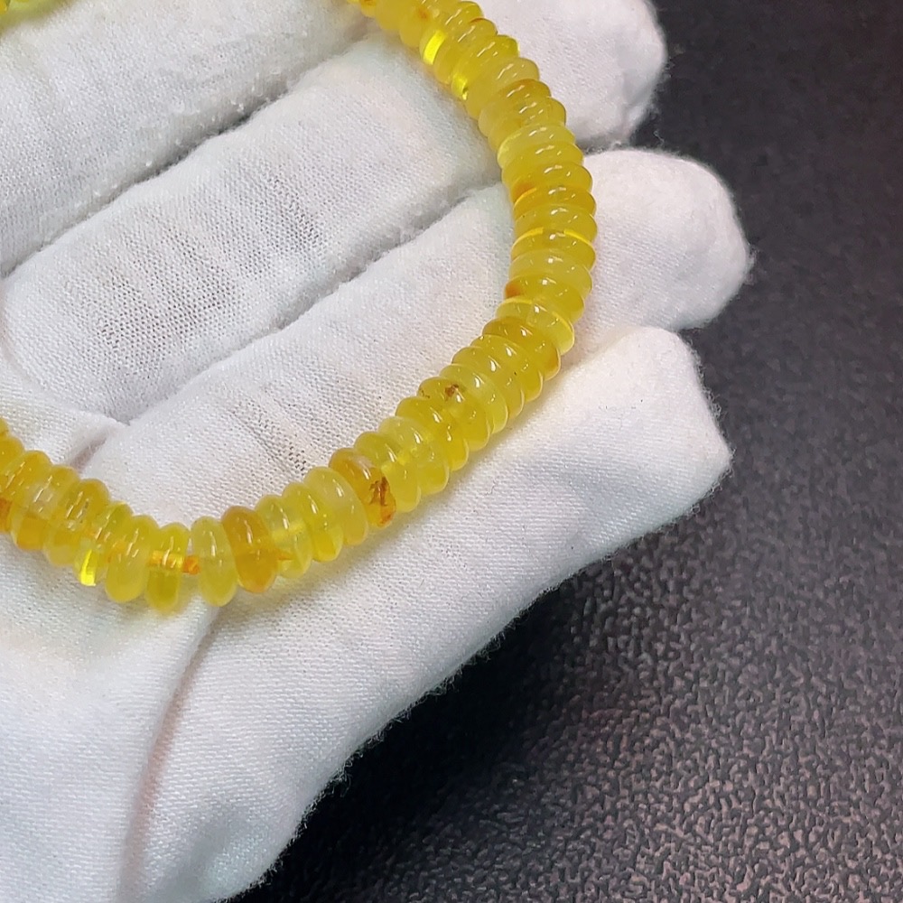 C32744146 Amber Beeswax Bracelet, Total Weight Approx. 6.8g, Size About 7.1mm