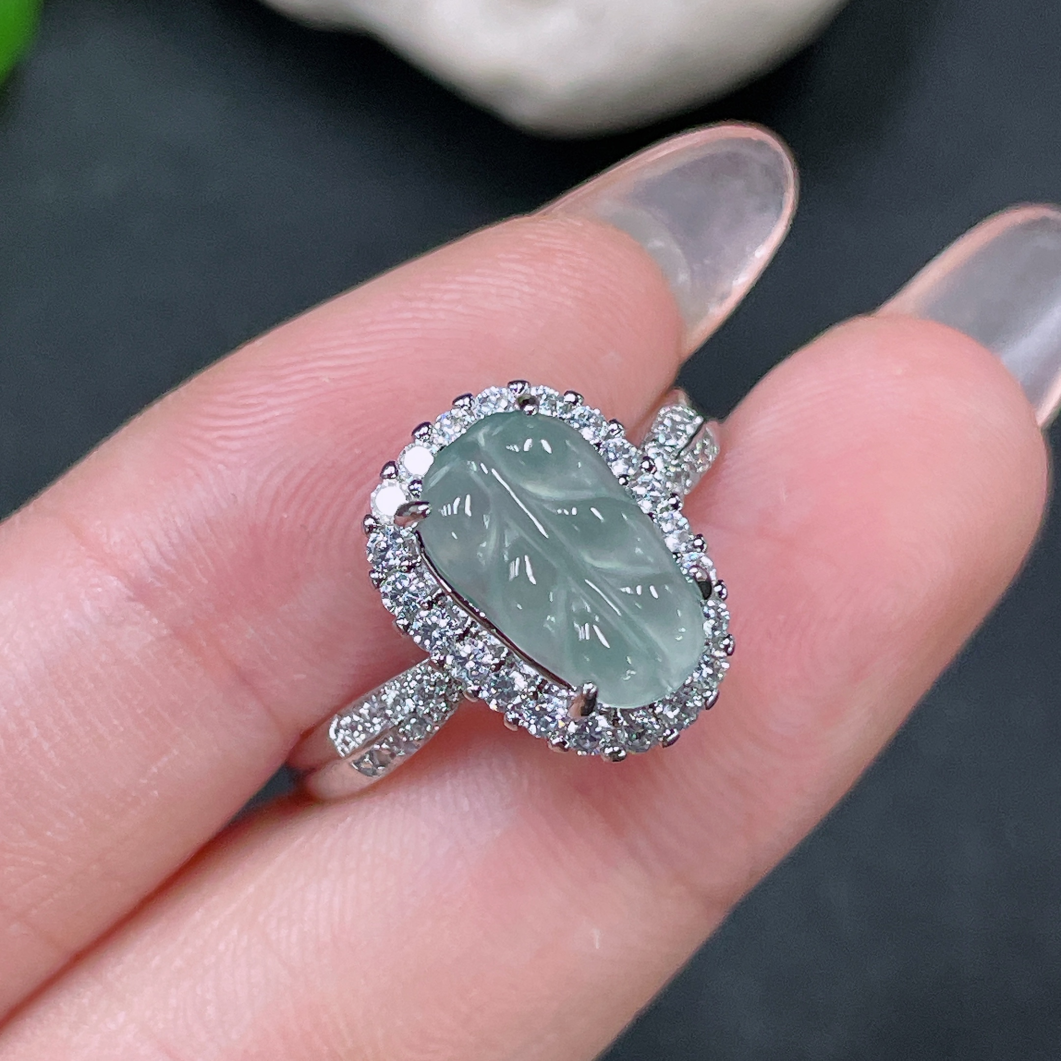 F34019983 Jadeite Inlaid Piece Non-Gold Adjustable Total Weight Approx. 3.28g