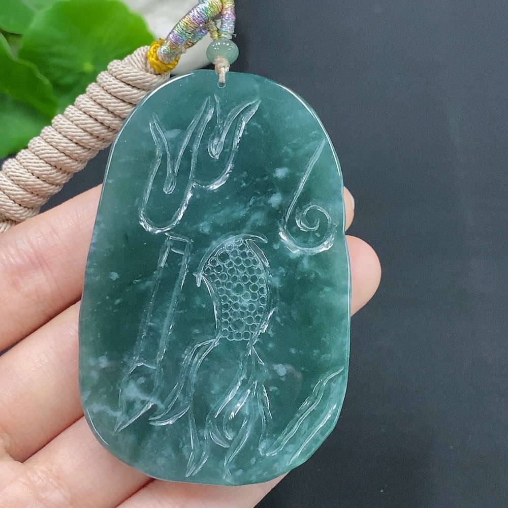 F28296027 JadeiteDragon Soaring Across the Seas Pendant