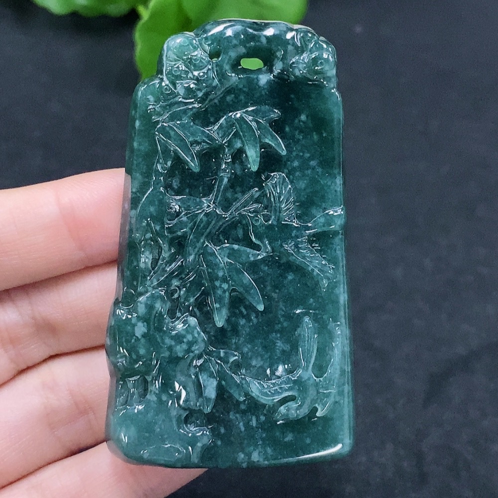 F32729021 JadeiteBamboo Pendant (Total weight: approx. 43.6g)